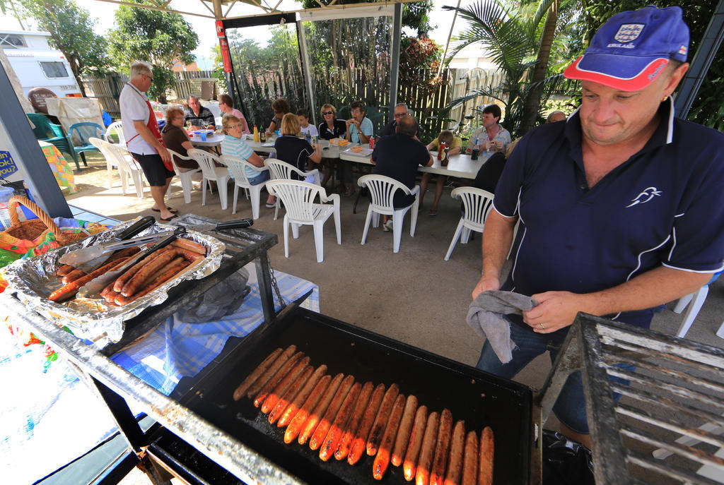 Kookaburra Holiday Park Cardwell Esterno foto